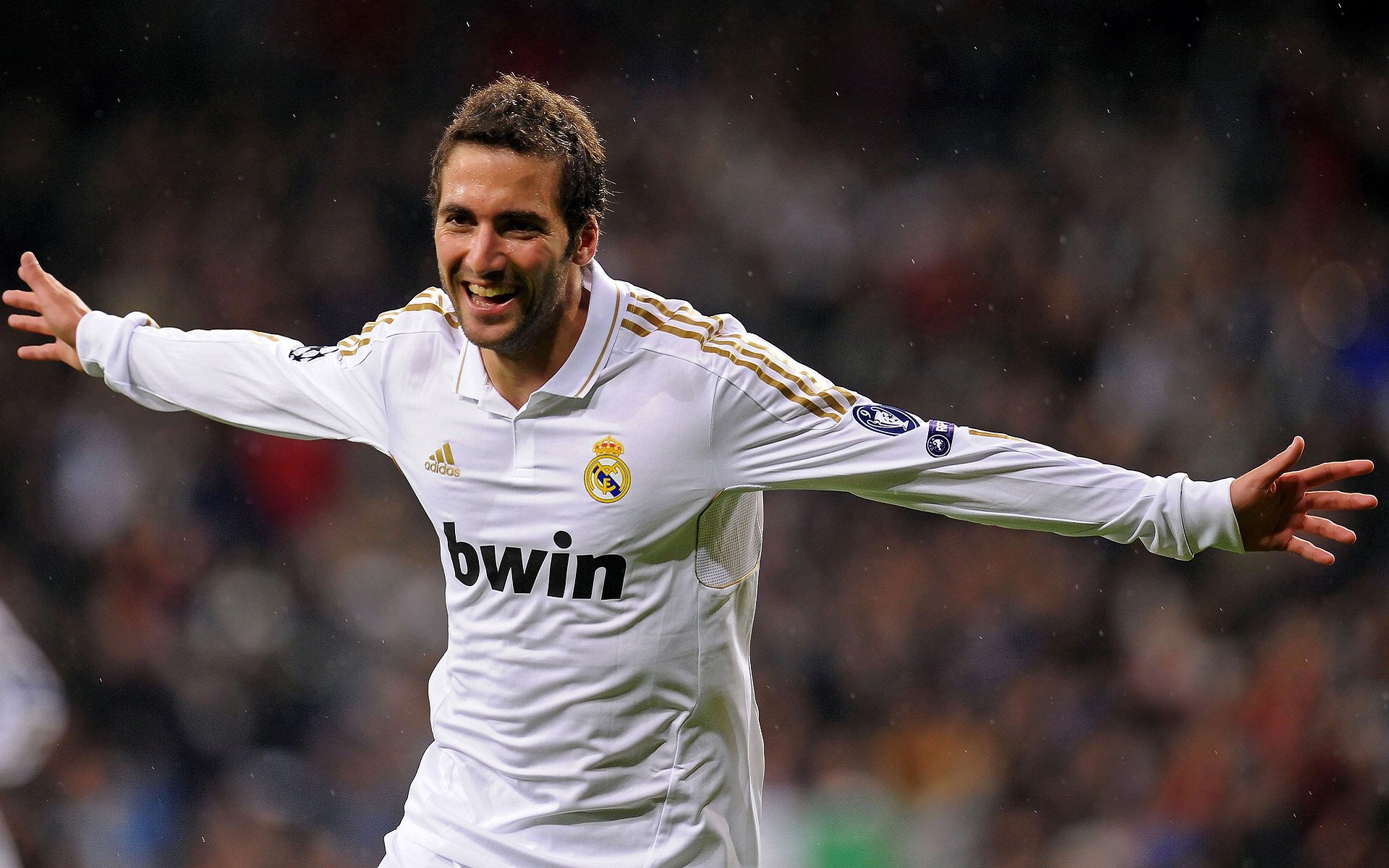 《青训体系助推新星崛起，电竞黄金年龄逐年提前》，电竞青训标准